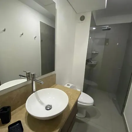 Exclusivo Apartamento En De Indias, Con Acceso A Playa Directo *