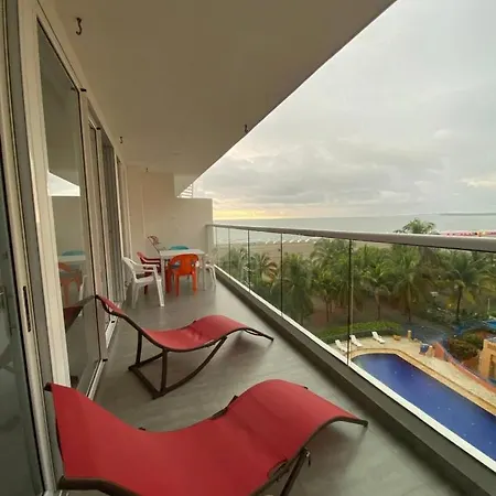 Exclusivo Apartamento En De Indias, Con Acceso A Playa Directo Cartagena