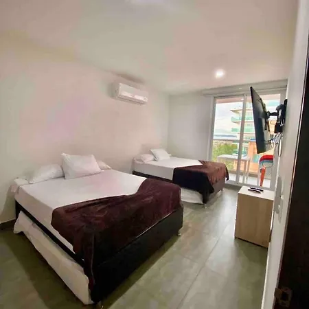 Exclusivo Apartamento En De Indias, Con Acceso A Playa Directo